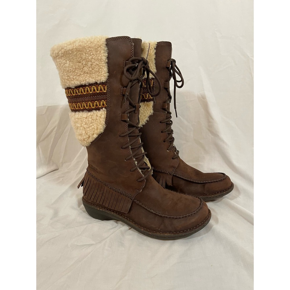 UGG Shoreline 5752 Women Size 10 Brown Leather Sheepskin Winter Boots